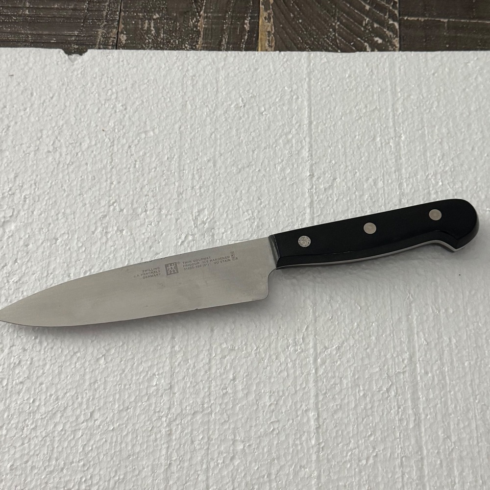 Zwilling JA Henckels Utility Knife 6in Black Good Twin Gourmet 31625-160 Germany